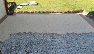 Devis pour le nettoyage de terrasse à Épreville 76 près de Fécamp : Terrasse en marbre, résine ou moquette de pierre