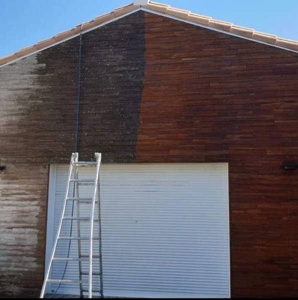 Devis pour le nettoyage de façade en bardage bois à Goderville 76 : prestations professionnelles basse pression et écologiques