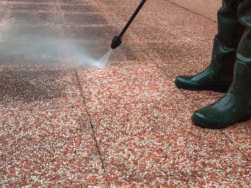 Société de rénovation écologique des terrasses en béton par le nettoyage vapeur au Havre et ses alentours : un rendu comme neuf