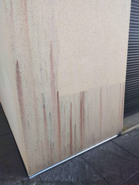 Professionnels spécialisés dans le nettoyage de façades sans dégradation secteur Pont-Audemer 27 : la vapeur basse pression au service du bâti normand